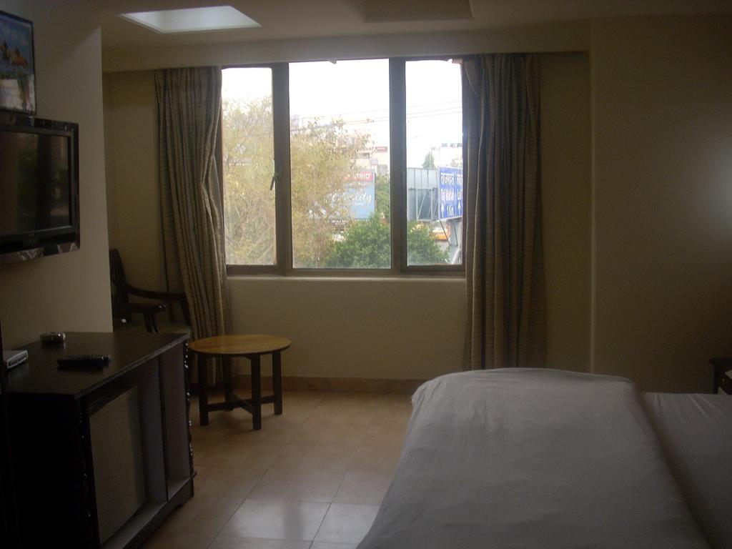 Hotel Ganga Ratan Agra  Zimmer foto