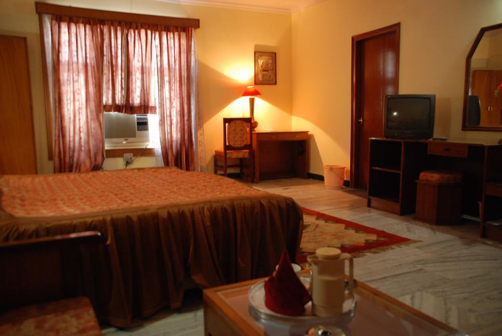 Hotel Ganga Ratan Agra  Zimmer foto