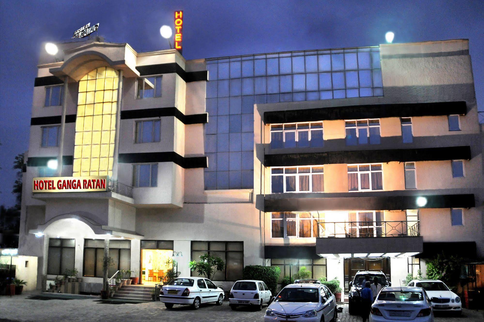 Hotel Ganga Ratan Agra  Exterior foto